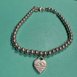 Tiffany & Co. Authentic Return to Tiffany Bracelet Silver